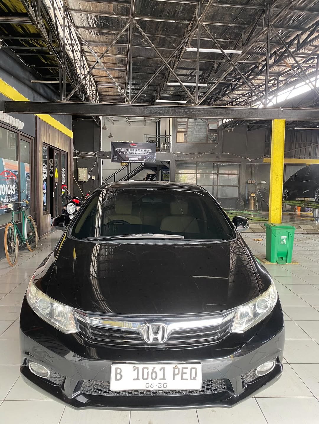 Honda Civic 1.8 FB Automatic